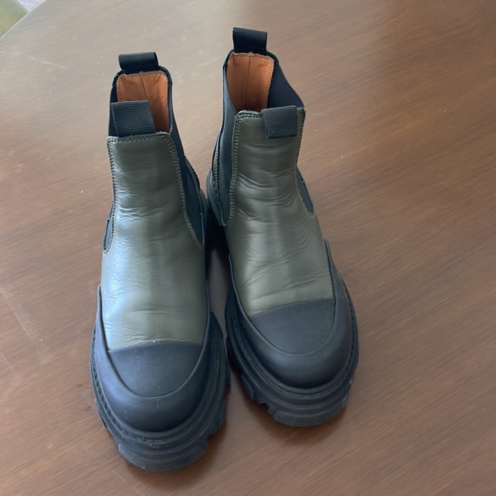 Ganni calf leather Low Chelsea Boot